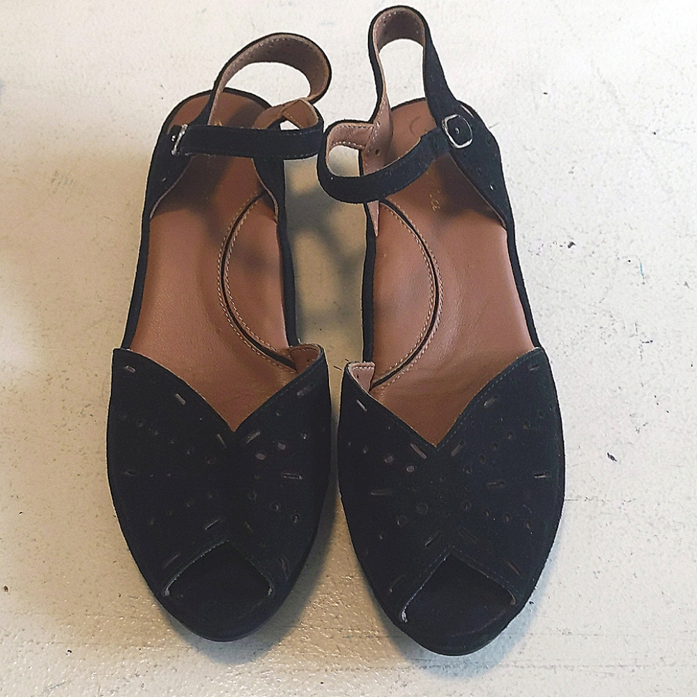 New Anesha wedge genuine leather (suede) punched leather details sandals Black 8